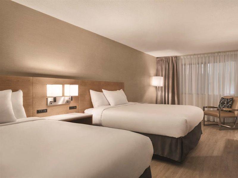 Clarion Hotel Milwaukee Airport Εξωτερικό φωτογραφία