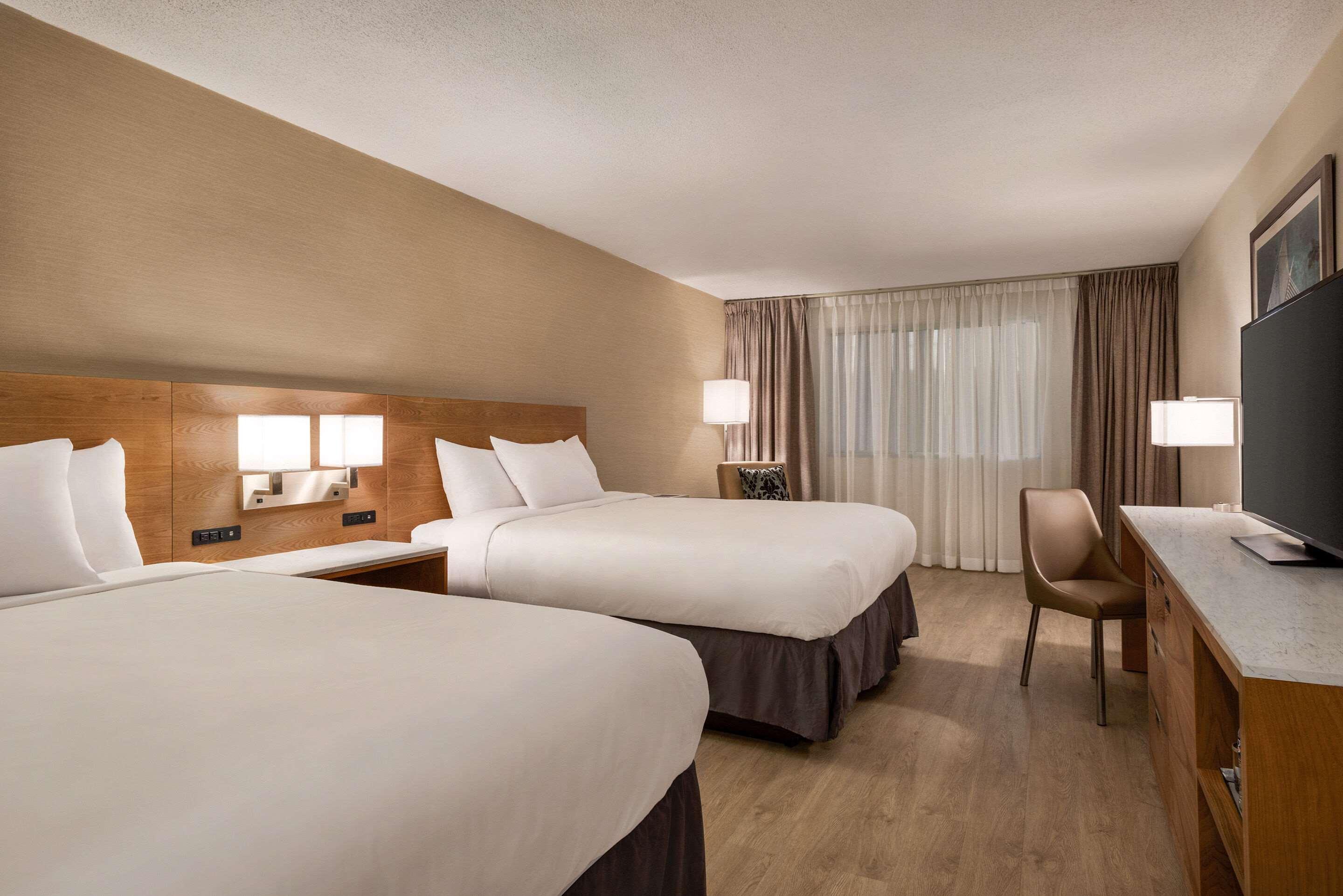 Clarion Hotel Milwaukee Airport Εξωτερικό φωτογραφία