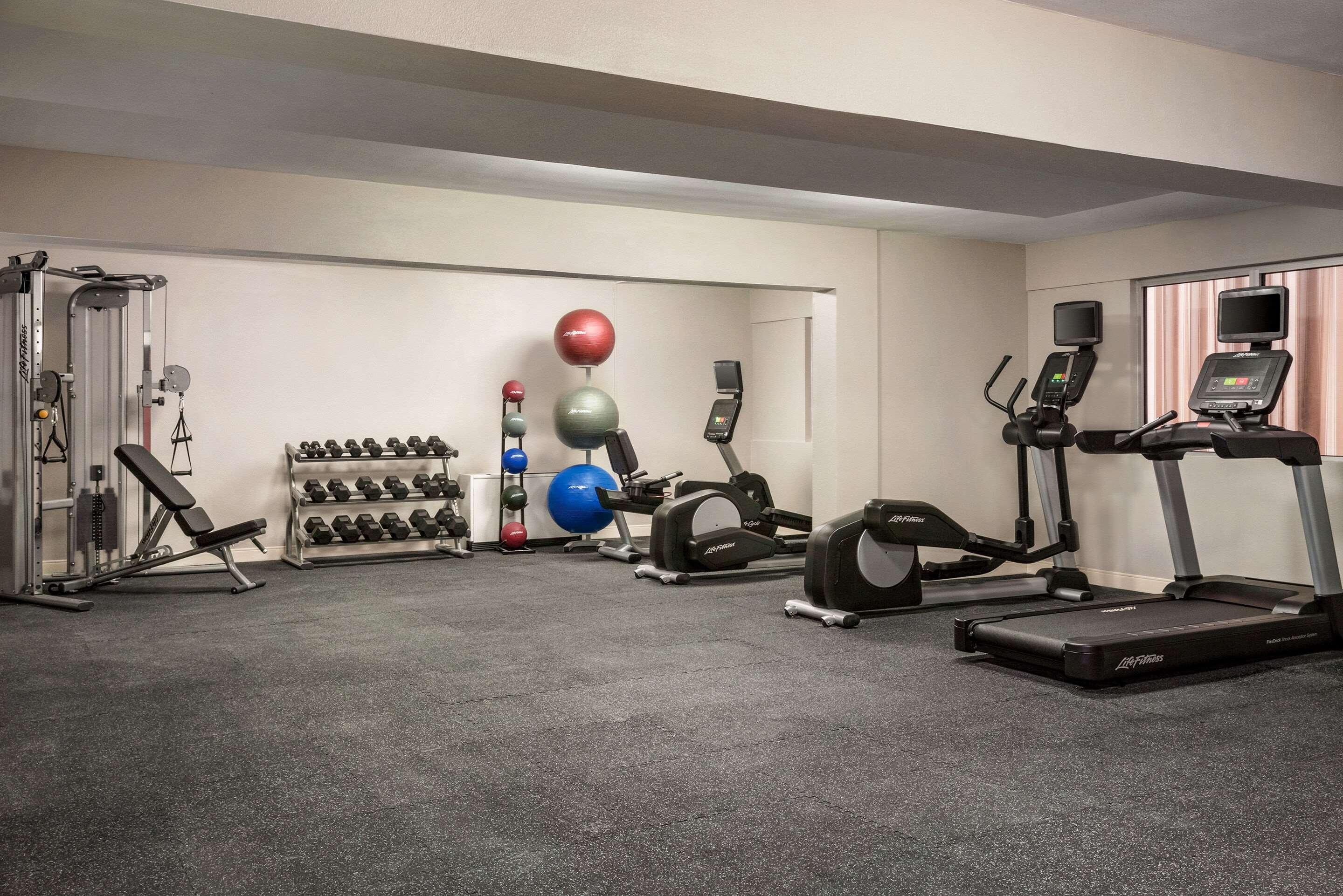 Clarion Hotel Milwaukee Airport Εξωτερικό φωτογραφία