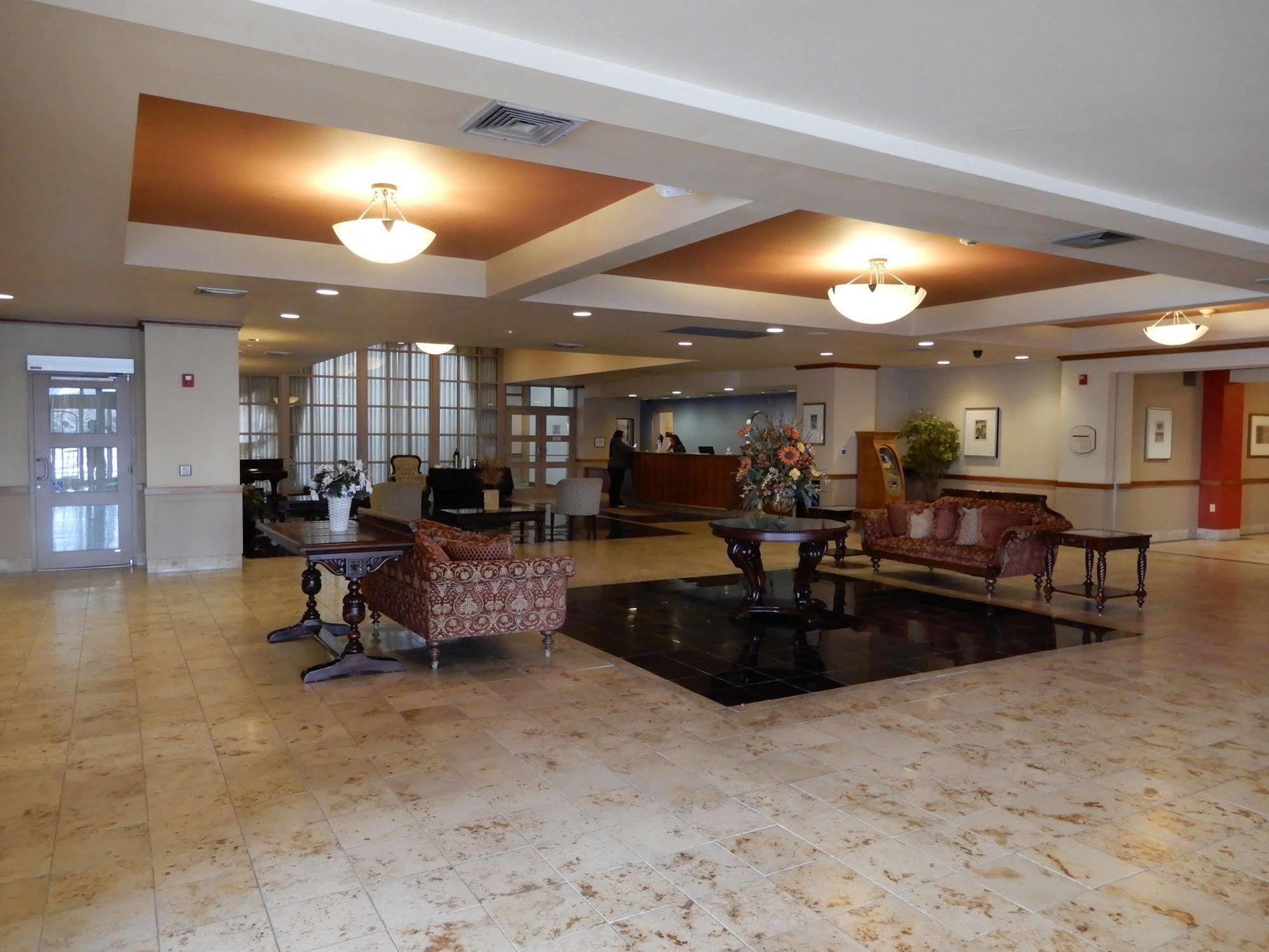 Clarion Hotel Milwaukee Airport Εξωτερικό φωτογραφία